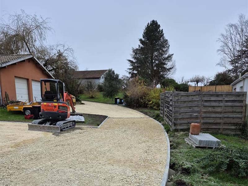 Terrassement Assainissement Enrobe Creation parking Artigues pres Bordeaux Tresses Salleboeuf - Ent Lamagnere Terrassement - Texte 5